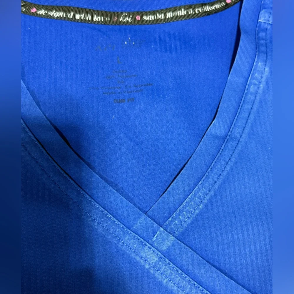 Koi Lite Women's Philosophy 3-Pocket Mock-Wrap Scrub Top in Blue Size Large - Picture 8 of 10